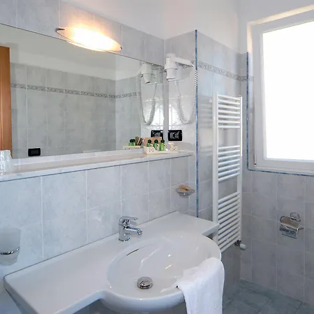 Piccolo Hotel Diano Marina