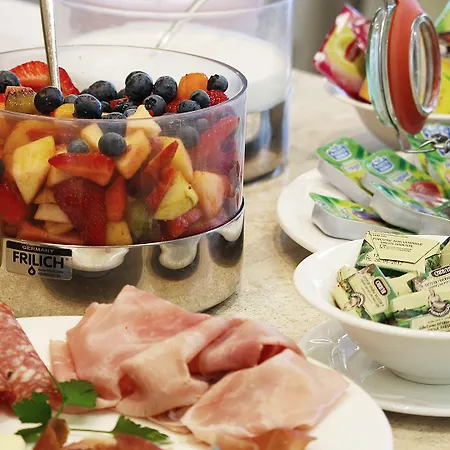 Piccolo 디아노마리나