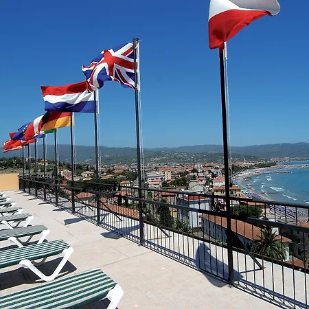 Piccolo 디아노마리나