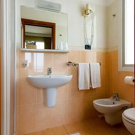 Piccolo Hotel 3*