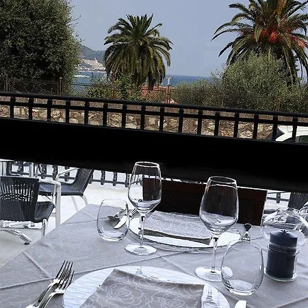 Piccolo Hotell Diano Marina