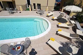Piccolo Hotel 3*