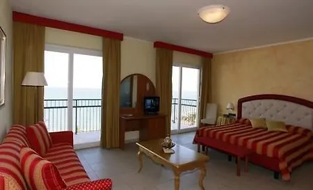 Piccolo 3* Diano Marina