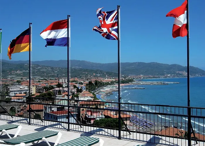 Piccolo 3* Diano Marina