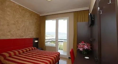 Piccolo Diano Marina